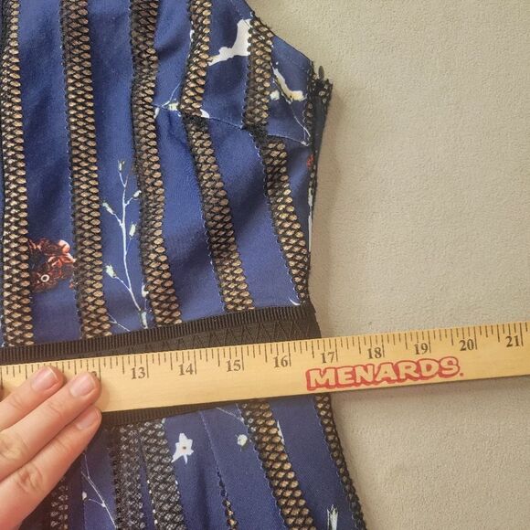 Chelsea 28 Blue Floral Dress Size Large - Picture 5 of 9